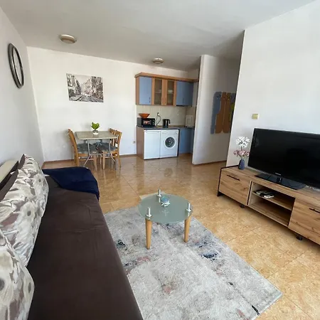 Elit-4 Private Apartments-sunny