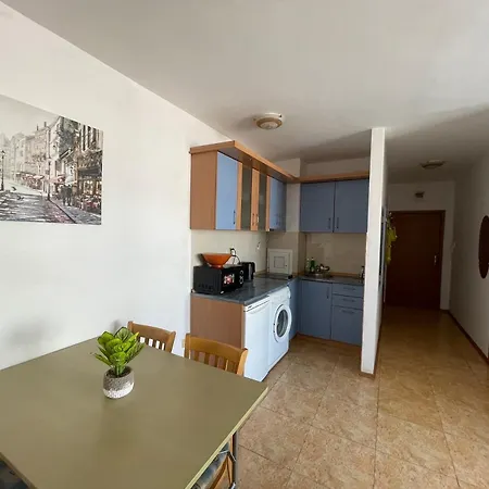 Daire Elit Private Apartments-sunny *